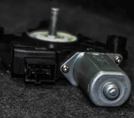 Rear door window regulator motor