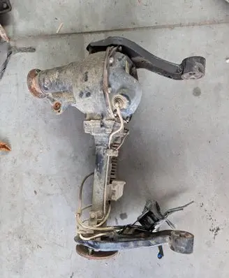 Mitsubishi L200 Front differential 10290929