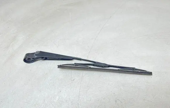 Ford Fusion Rear wiper blade arm 2S6117405AB