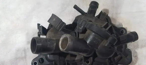 Seat Leon (5F) Water pump 04E121600AH