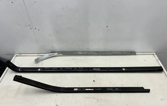 Fiat Talento Sliding door upper top rail 91165747 8200154869