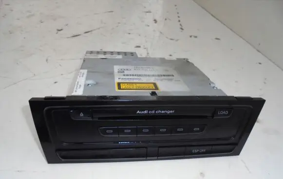 Audi A4 S4 B8 8K CD/DVD changer 8T2035110C