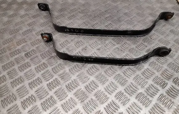 Audi A8 S8 D4 4H Fuel tank mounting bracket 4H0201654C 4H0201653C