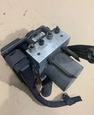 BMW 5 E60 E61 ESP acceleration yaw rate sensor 34526767698 3451676769 0265234031