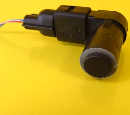 Skoda Superb B5 (3U) Parking PDC sensor 1J0973703