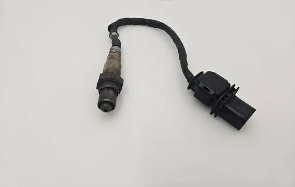 BMW 5 E60 E61 Lambda probe sensor 928404682 0281004018 779160001