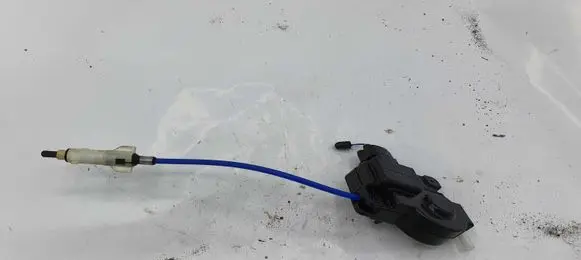 Lexus IS 220D-250-350 Fuel tank cap lock NOCODE
