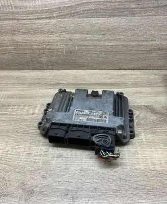 Citroen Xsara Picasso Engine control unit/module 9661773880 0281012466