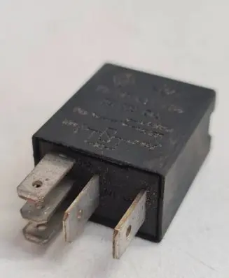 Renault Clio II Other relay 7700414484 29201041