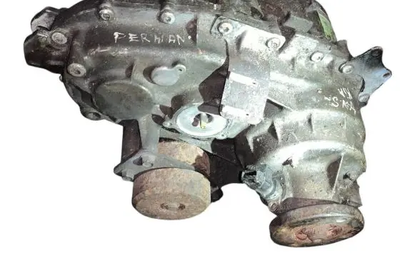 KIA Sorento Gearbox transfer box case 473003c100