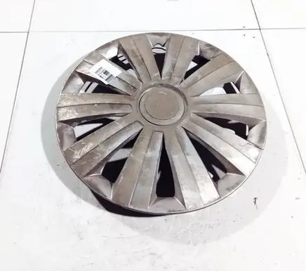 Renault Megane III R16 wheel hub/cap/trim 