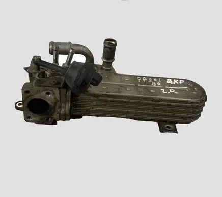 Volkswagen PASSAT B6 EGR valve cooler 03G131513J 3239787
