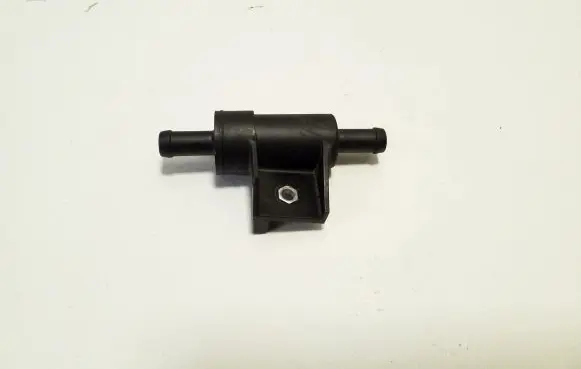 Nissan Qashqai J12 Engine coolant pipe/hose