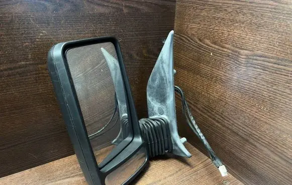 Iveco Daily 3rd gen Front door electric wing mirror 0156268