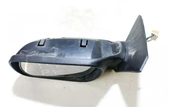 Mazda 6 Front door electric wing mirror e11015797