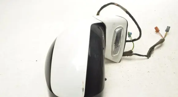 Citroen C4 Grand Picasso Front door electric wing mirror 