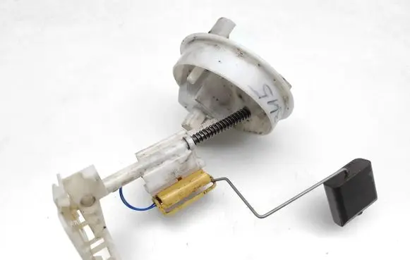 Mercedes-Benz CLC CL203 In-tank fuel pump A2114701641 1582881000