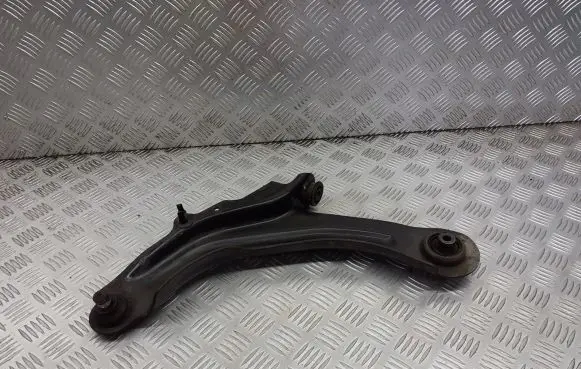 Renault Megane II Front control arm