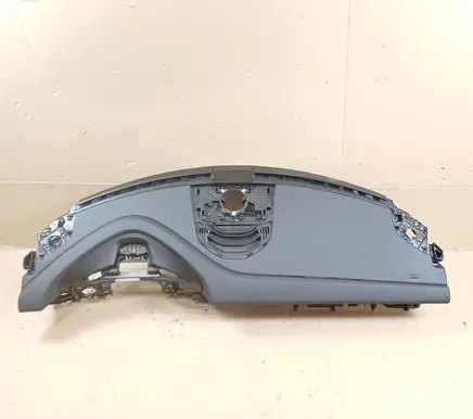 Porsche Taycan 9J1 Dashboard 9J1857003BM 9J1858161B 9J1974177M