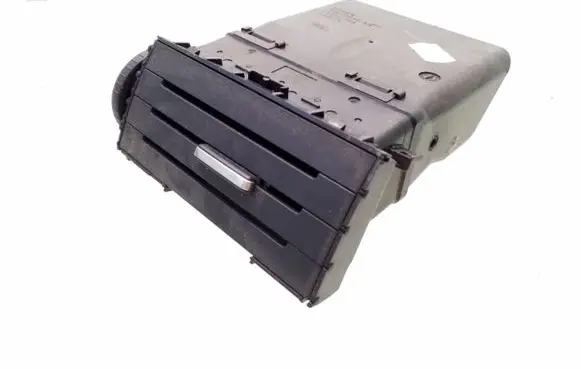 Ford Focus C-MAX Dash center air vent grill 3M51R014L21