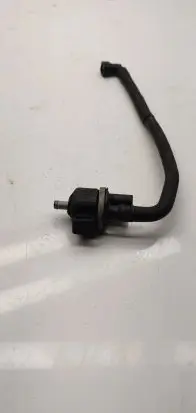 Volkswagen PASSAT CC Vacuum valve 051133459A