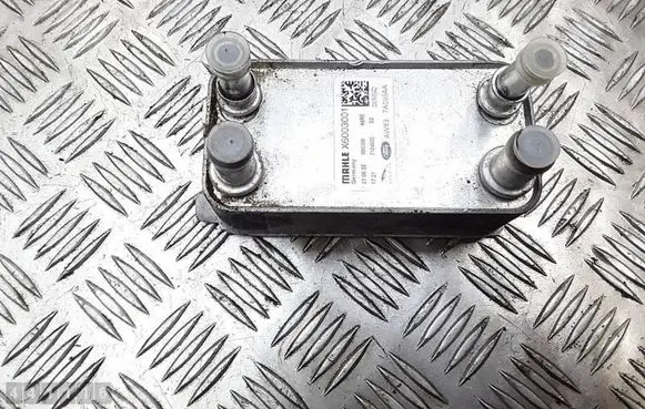 Jaguar F-Pace Gearbox / Transmission oil cooler AW837A095AA