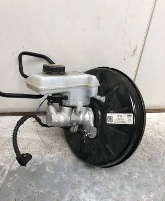 Volkswagen PASSAT B8 Brake booster 5Q1614105DCBILI 5Q1614105DC 5Q1611301C