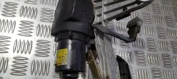 Renault Laguna I Wiper motor