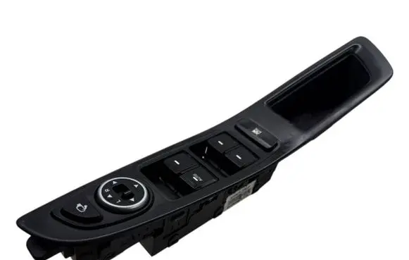 Hyundai i20 (GB IB) Electric window control switch GB0015 20160413 6041300155