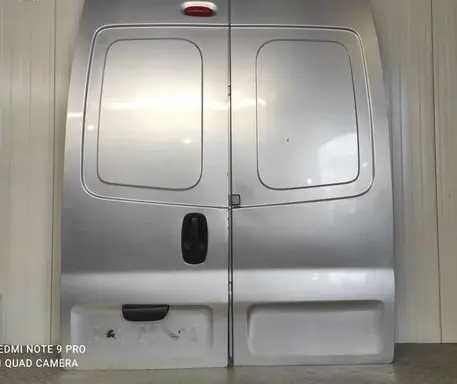 Renault Trafic II (X83) Back/rear loading door RENAULTTRAFICII TWOJEAUTOWYSZKOW
