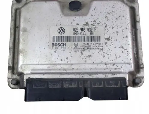 Volkswagen Touareg I Engine control unit/module 022906032FT
