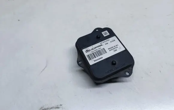 Jeep Grand Cherokee Headlight ballast module Xenon 90042669