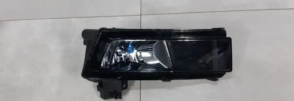 Volkswagen Touran III Front fog light 5TA941662A