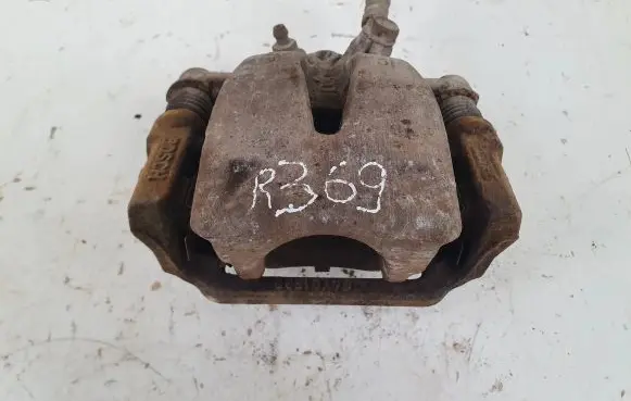 Toyota Corolla Verso AR10 Rear brake caliper