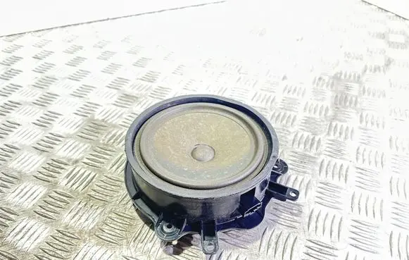 Audi A3 S3 8P Front door speaker 8P0035411C