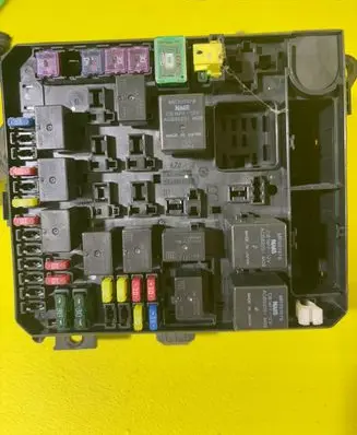 Peugeot 208 Fuse module