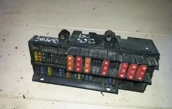 BMW 7 E65 E66 Fuse box set 6113690058204