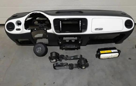 Volkswagen Beetle A5 Airbag set 5C5857075 5C1857001 5C5880201AE