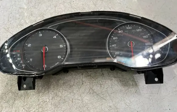 Audi A8 S8 D4 4H Speedometer (instrument cluster) 4H0920910