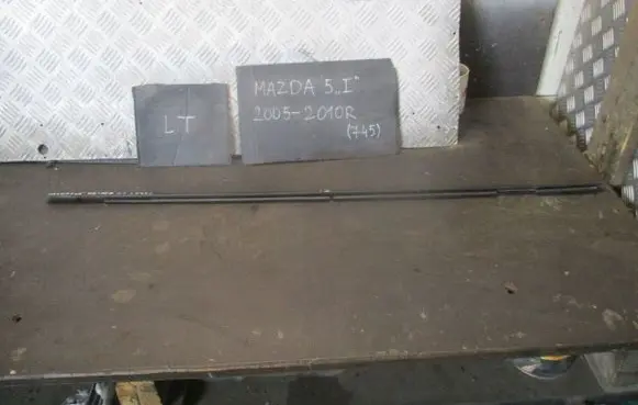 Mazda 5 Trim molding 