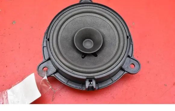 Renault Clio I Subwoofer speaker 
