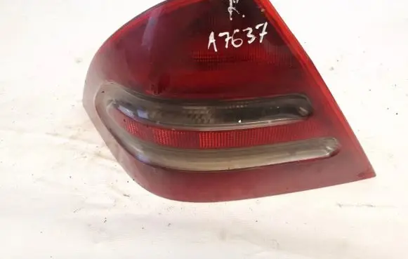 Mercedes-Benz C W203 Rear/tail lights