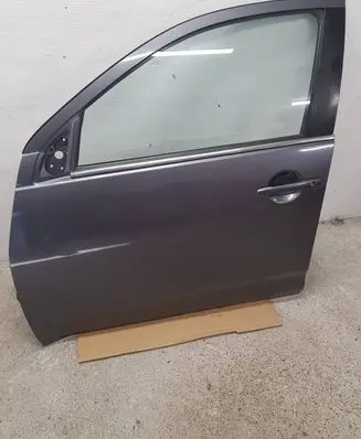 Citroen C-Crosser Front door
