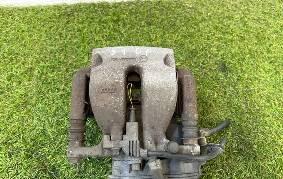 Mercedes-Benz ML W166 Rear brake caliper A164603100 A00183637 7806974567