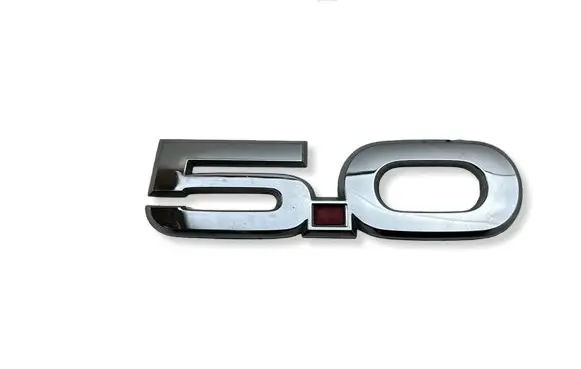 Ford Mustang VI Manufacturers badge/model letters 