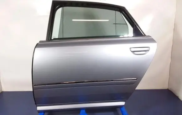 Audi A8 S8 D3 4E Rear door
