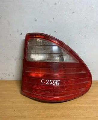 Mercedes-Benz E W210 Rear/tail lights A2108204864 C2596