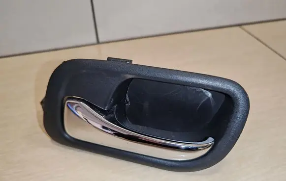 Honda Accord Front door interior handle 