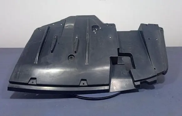 Toyota Auris E180 Front underbody cover/under tray 5839902051