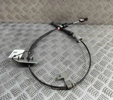 Mazda CX-5 II Gear shift cable linkage KC9E46500